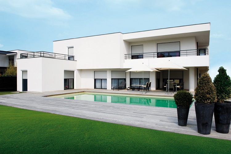 Rollos kaufen für Fenster außen